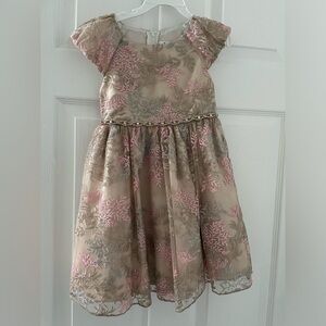 Girls Floral Dress - Size 4T - Like New